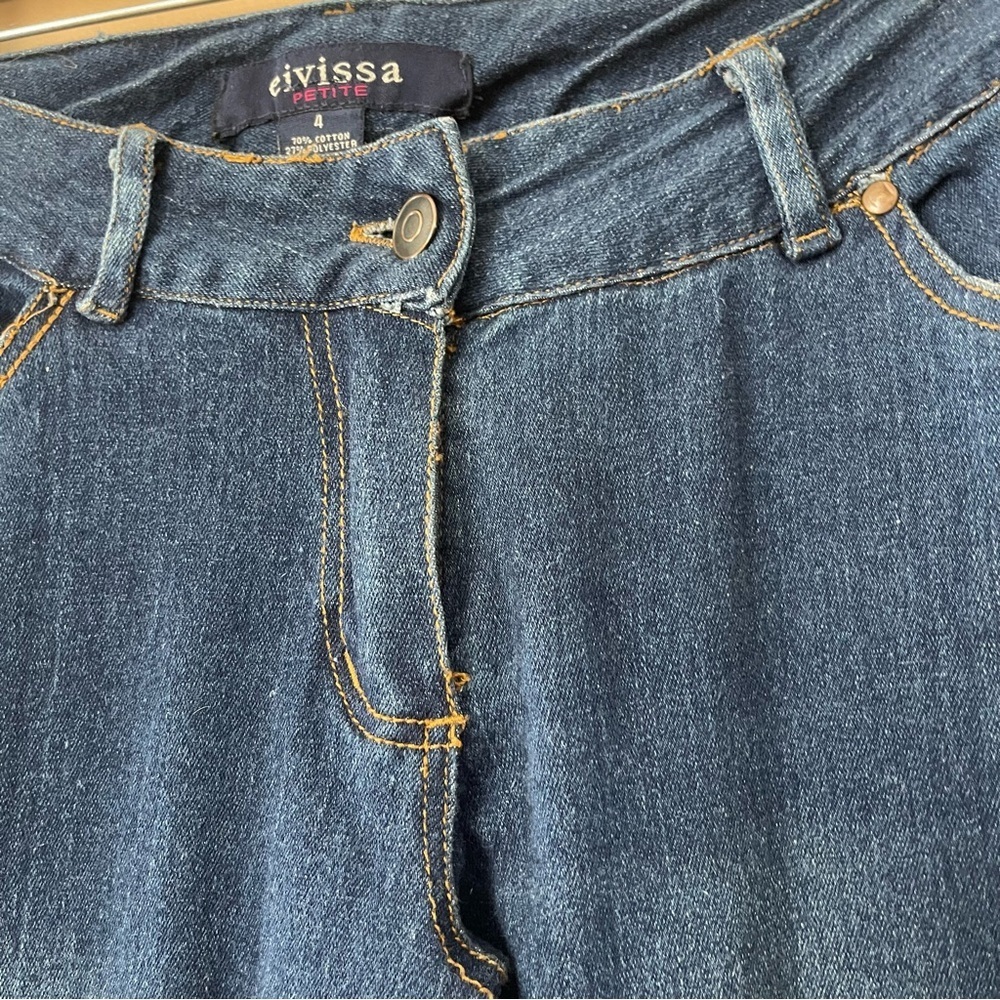 Eivissa Unique Embroidered Flare jeans size 4 - Picture 7 of 11